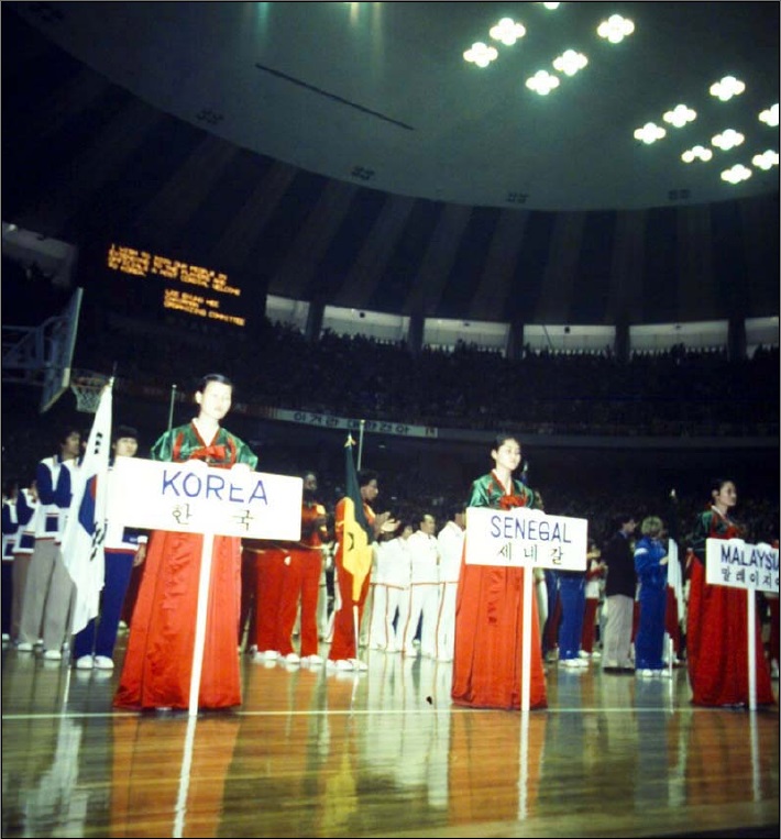 장충체육관_1979 제8회 세계여자농구선수권대회 사진