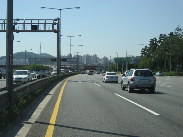 강변북로(난지방향) 영동대교 지난 1,620M 사진