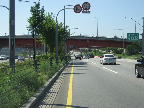 강변북로(난지방향) 영동대교 지난 1,960M 사진