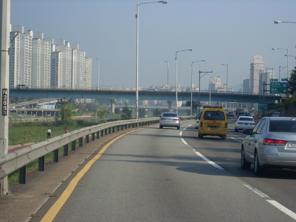 동부간선도로(상계방향) 이화교 지난 755M 사진