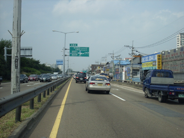 서부간선도로(성산방향) 고척지하차도 지난 525M 사진