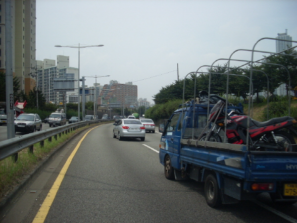 서부간선도로(시흥방향) 목동지하차도 지난 300M 사진